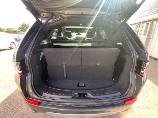 Used Land Rover Discovery Sport 2018 for sale - 75693539: Photo 37