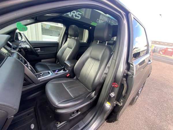 Used Land Rover Discovery Sport 2018 for sale - 75693539: Photo 38