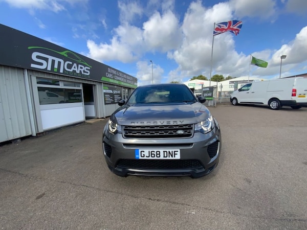 Used Land Rover Discovery Sport 2018 for sale - 75693539: Photo 3