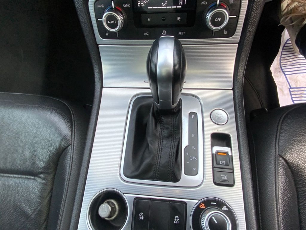 Used Volkswagen Touareg 2017 for sale - 75973898: Photo 20