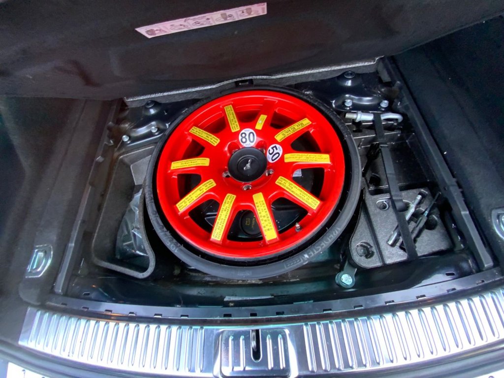 Used Volkswagen Touareg 2017 for sale - 75973898: Photo 36