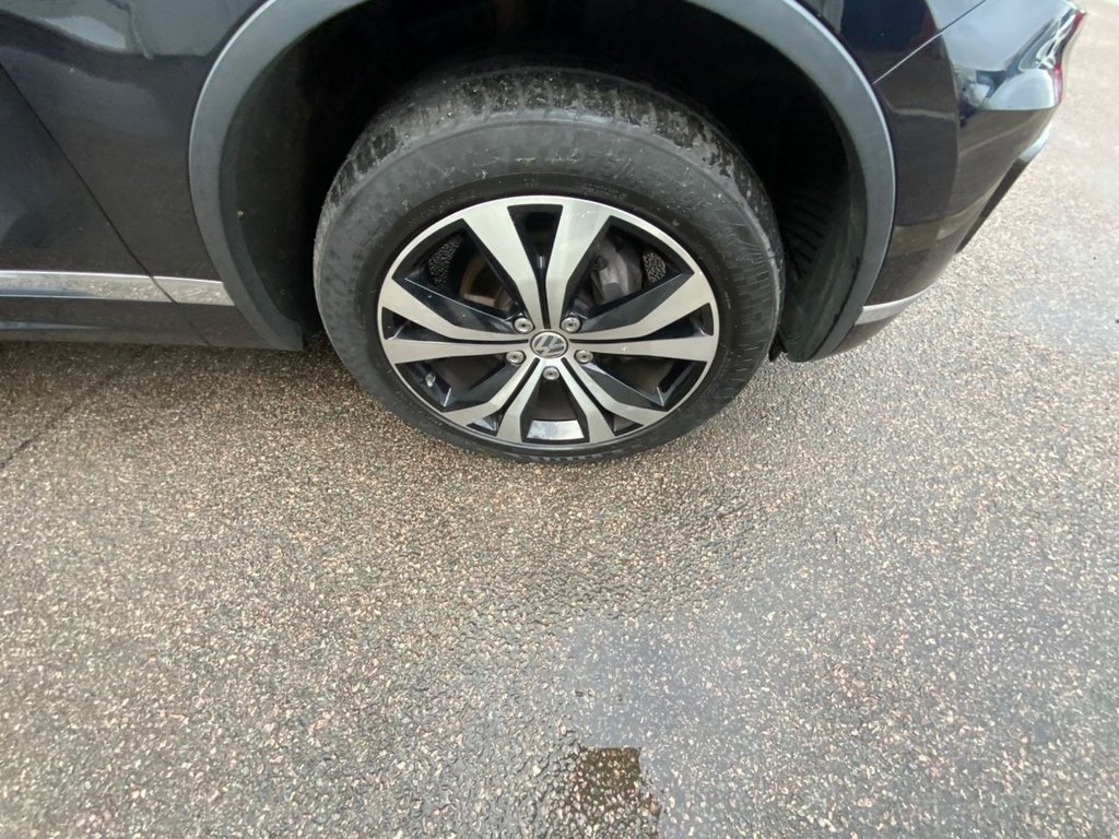 Used Volkswagen Touareg 2017 for sale - 75973898: Photo 44