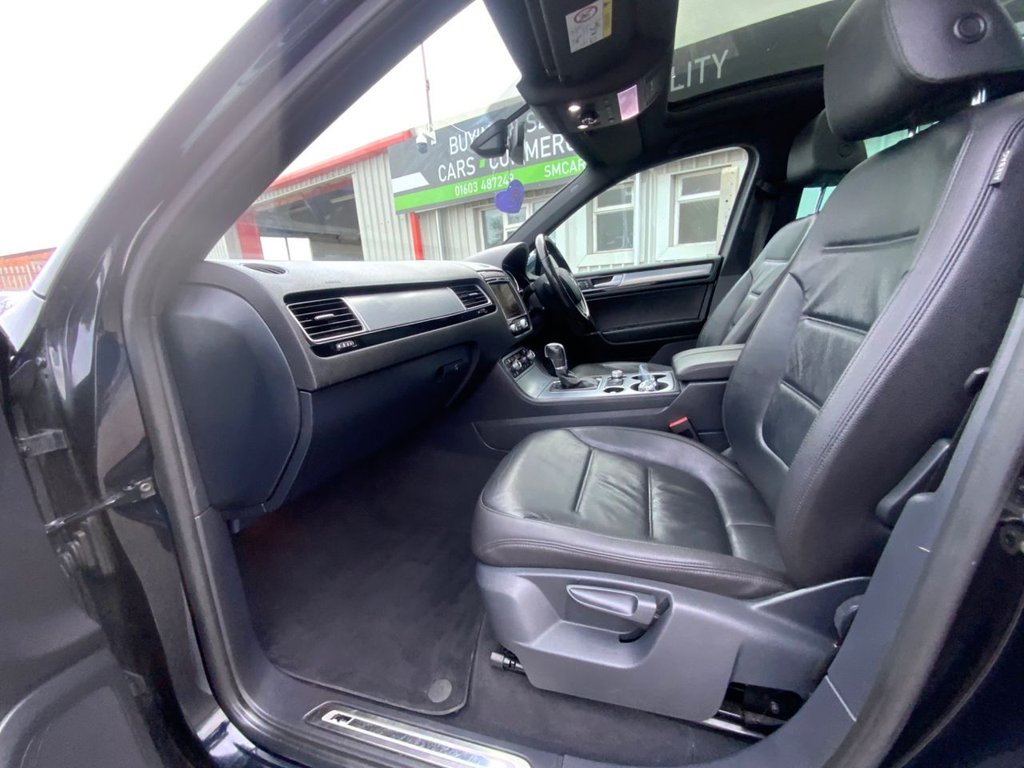 Used Volkswagen Touareg 2017 for sale - 75973898: Photo 47