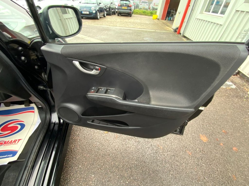 Used Honda Jazz 2014 for sale - 76582091: Photo 12