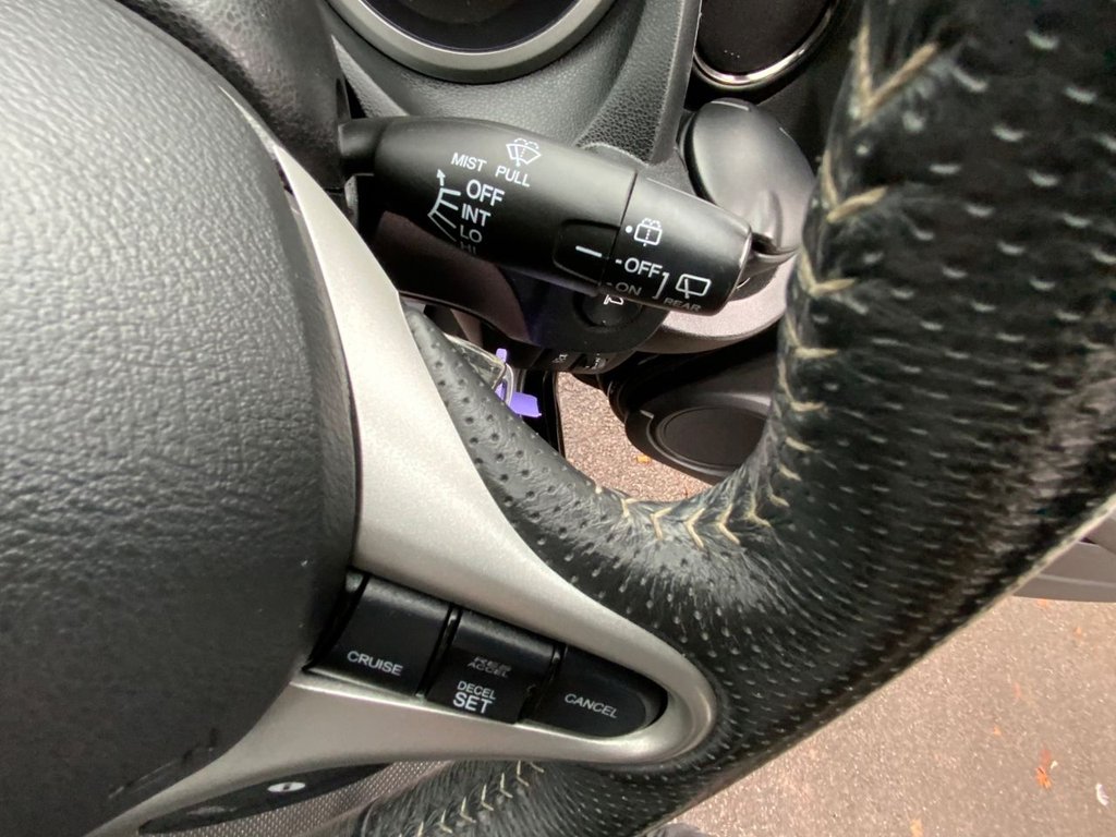 Used Honda Jazz 2014 for sale - 76582091: Photo 16