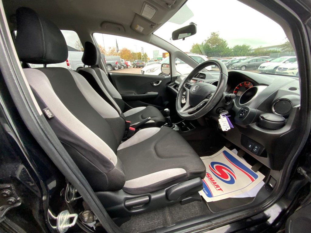 Used Honda Jazz 2014 for sale - 76582091: Photo 19