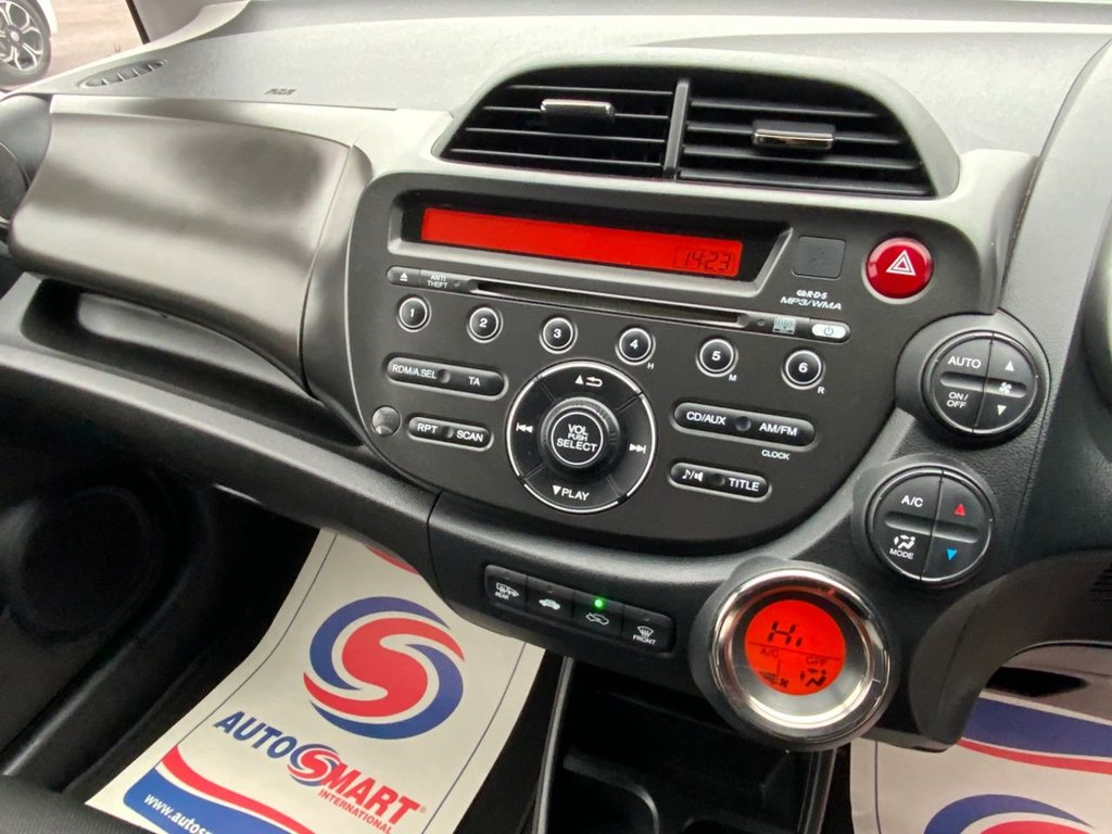 Used Honda Jazz 2014 for sale - 76582091: Photo 28