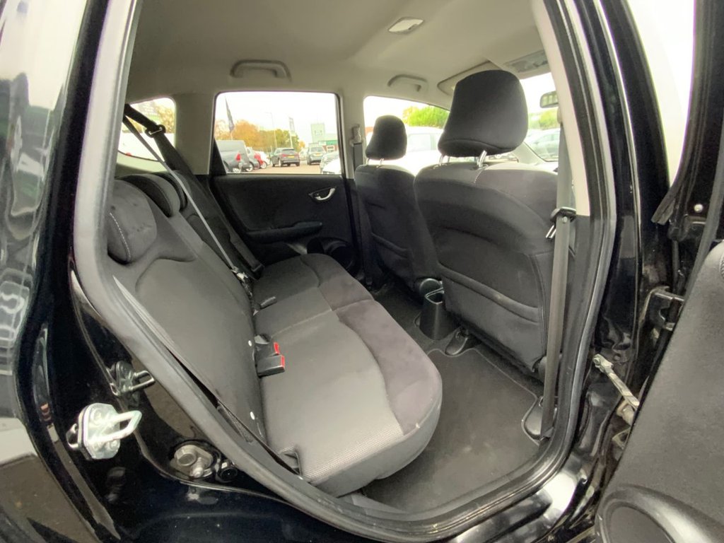 Used Honda Jazz 2014 for sale - 76582091: Photo 33