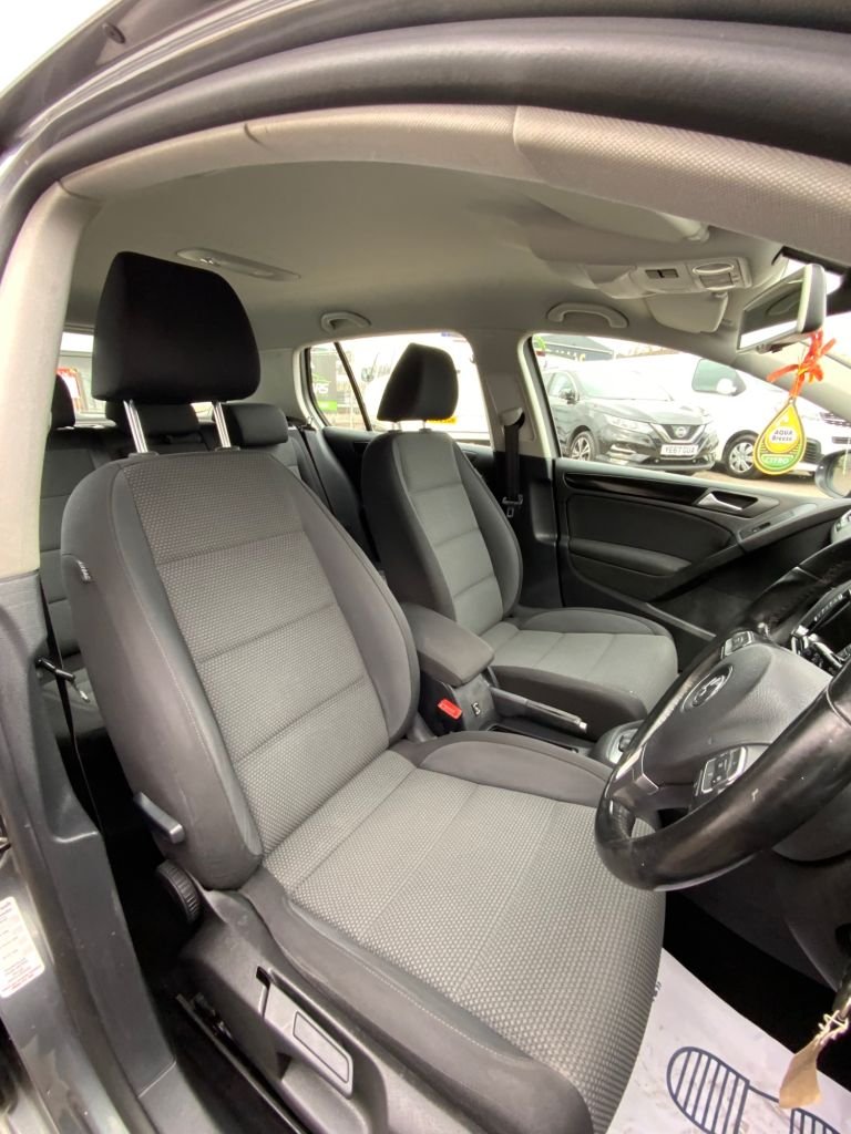 Used Volkswagen Golf 2012 for sale - 77990948: Photo 14