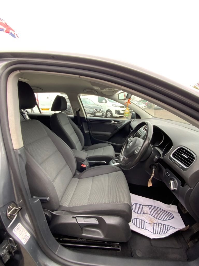 Used Volkswagen Golf 2012 for sale - 77990948: Photo 16