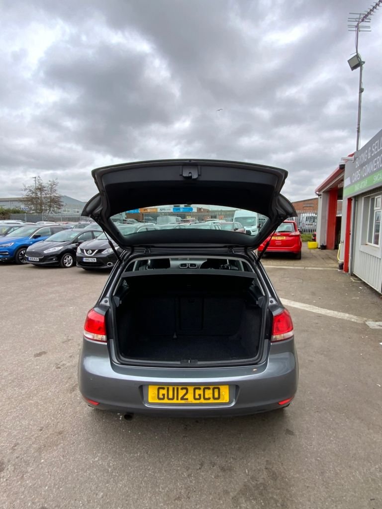 Used Volkswagen Golf 2012 for sale - 77990948: Photo 19