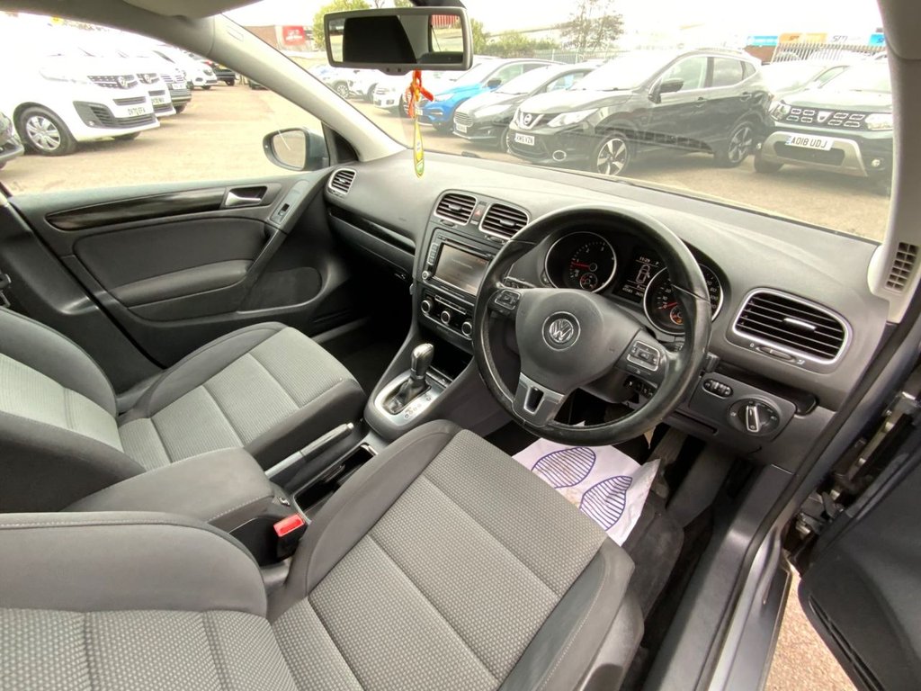Used Volkswagen Golf 2012 for sale - 77990948: Photo 2