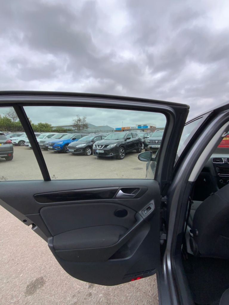 Used Volkswagen Golf 2012 for sale - 77990948: Photo 25