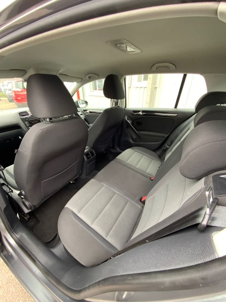 Used Volkswagen Golf 2012 for sale - 77990948: Photo 27