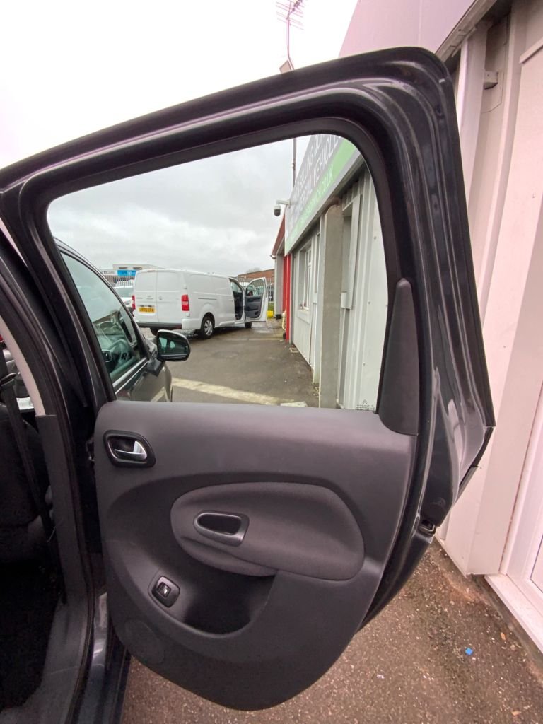 Used Citroen C3 Picasso 2017 for sale - 77792222: Photo 14