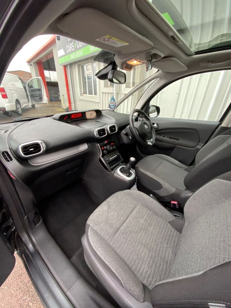 Used Citroen C3 Picasso 2017 for sale - 77792222: Photo 25