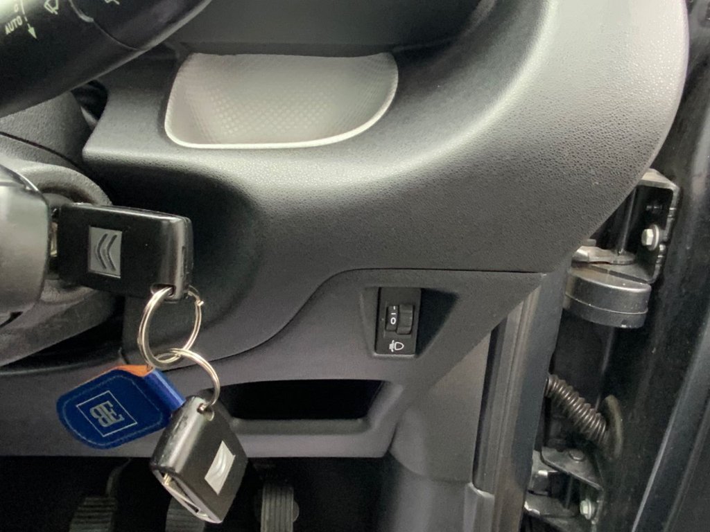 Used Citroen C3 Picasso 2017 for sale - 77792222: Photo 35