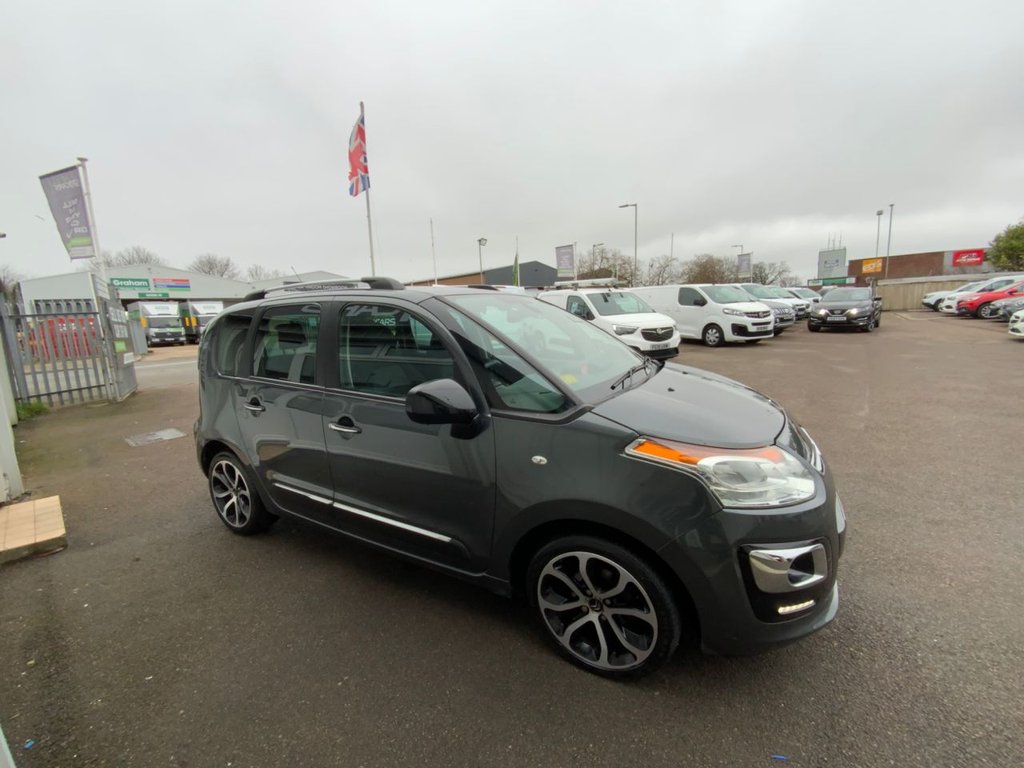 Used Citroen C3 Picasso 2017 for sale - 77792222: Photo 6