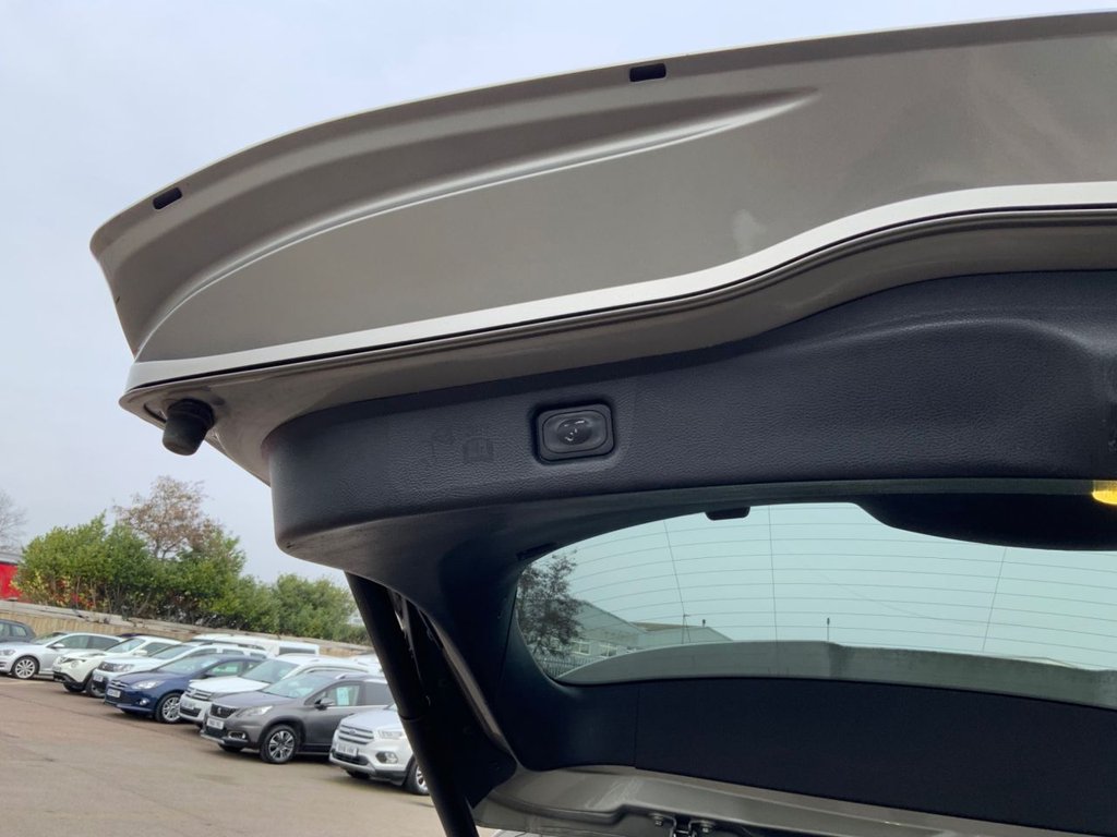 Used Ford S-Max 2016 for sale - 77328397: Photo 20