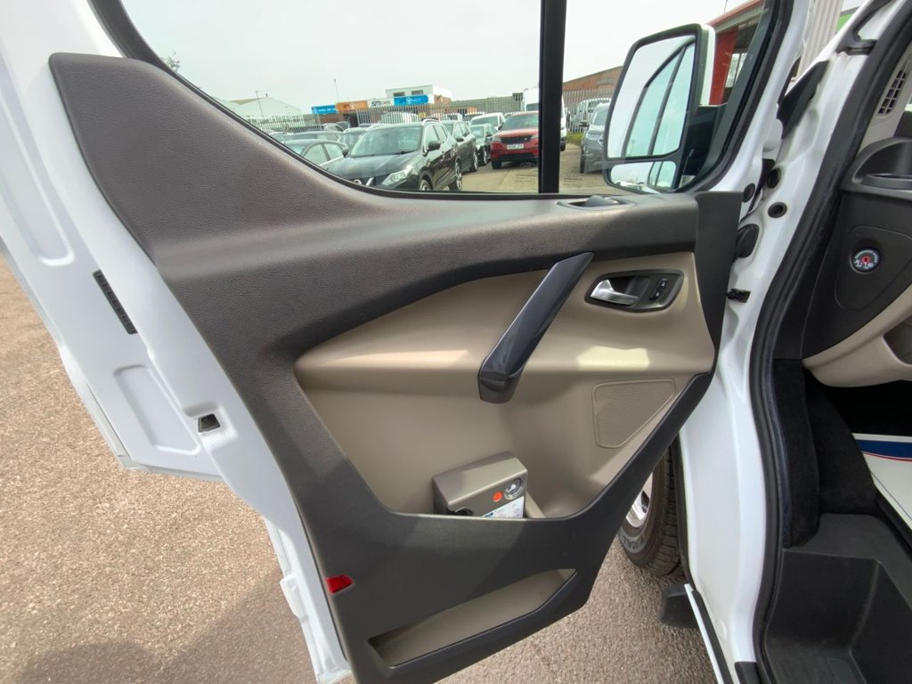 Used Ford Tourneo Custom 2018 for sale - 77967570: Photo 28