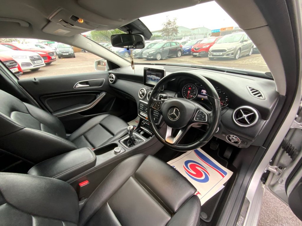 Used Mercedes-Benz A-Class 2016 for sale - 77534836: Photo 2