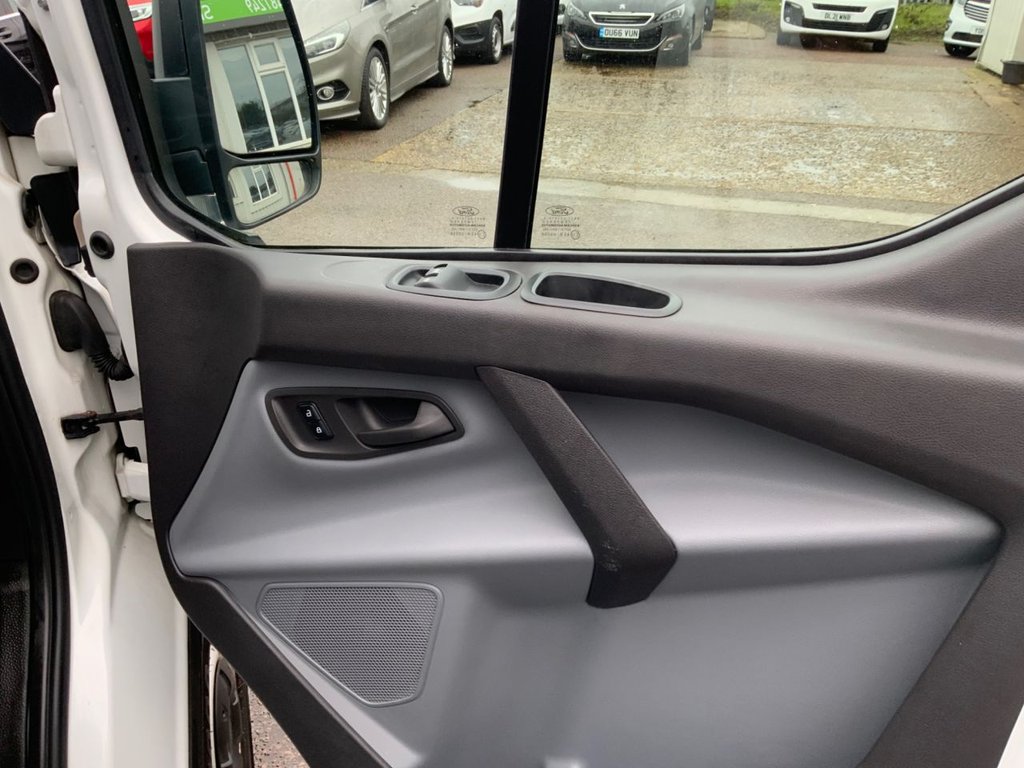Used Ford Transit Custom 2017 for sale - 77608870: Photo 14