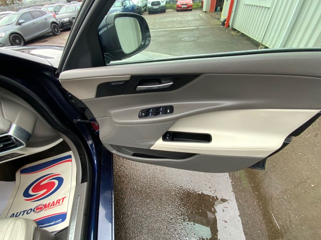 Used Jaguar XE 2017 for sale - 77703908: Photo 13