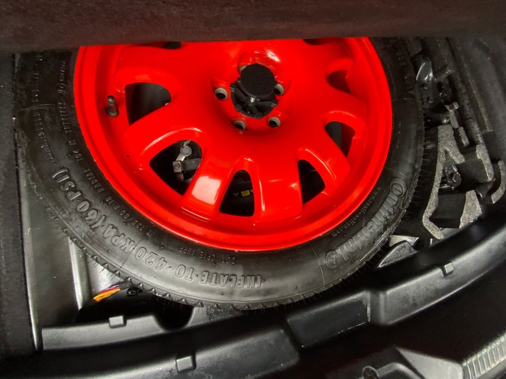 Used Jaguar XE 2017 for sale - 77703908: Photo 19