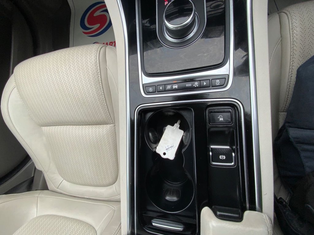 Used Jaguar XE 2017 for sale - 77703908: Photo 29