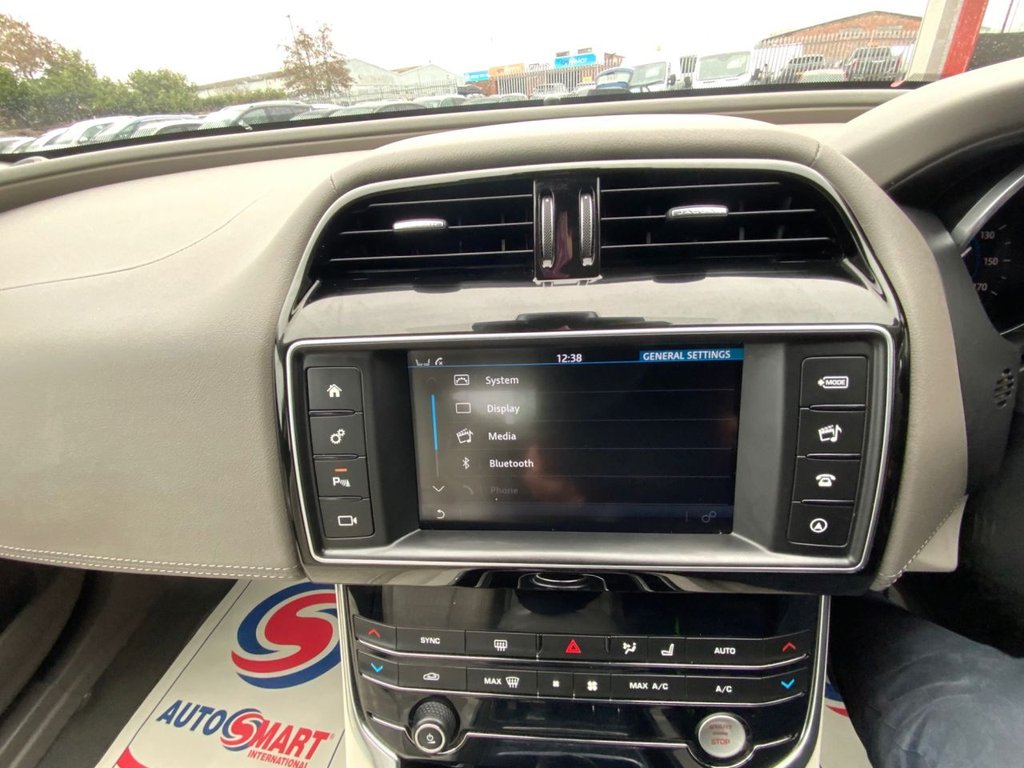 Used Jaguar XE 2017 for sale - 77703908: Photo 35