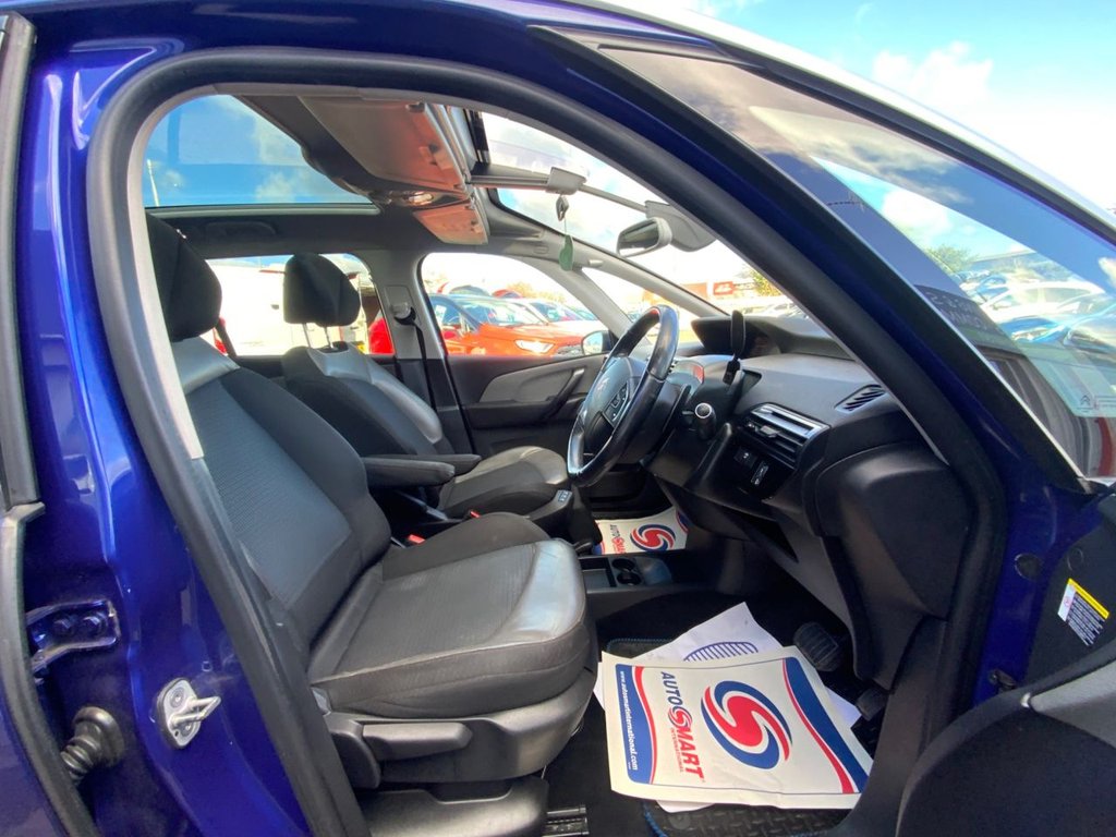 Used Citroen Grand C4 Picasso 2017 for sale - 77557681: Photo 2