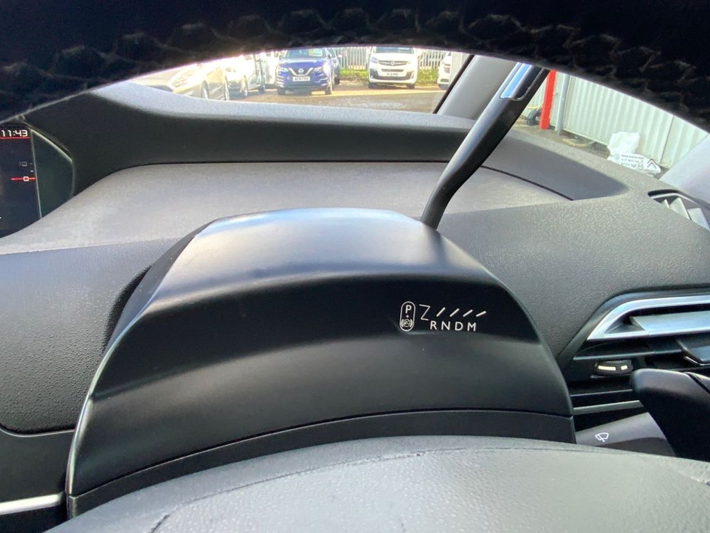 Used Citroen Grand C4 Picasso 2017 for sale - 77557681: Photo 41