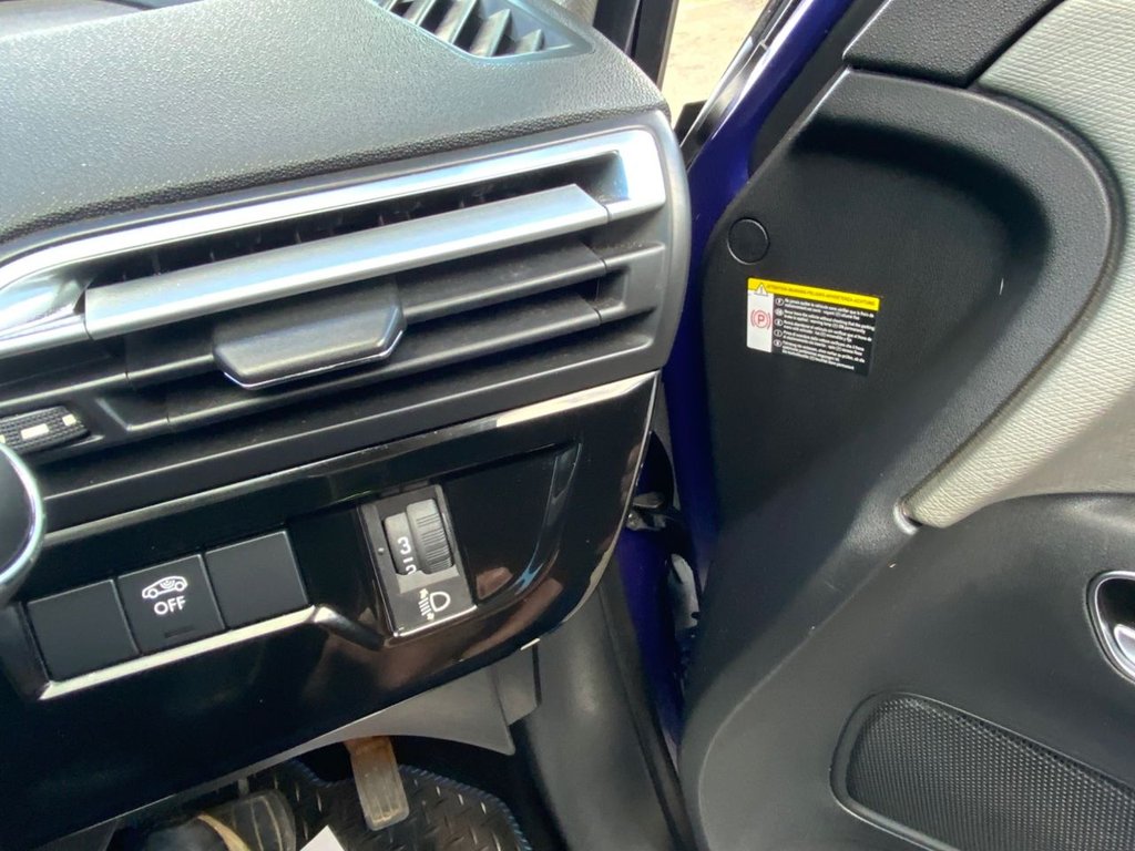 Used Citroen Grand C4 Picasso 2017 for sale - 77557681: Photo 47