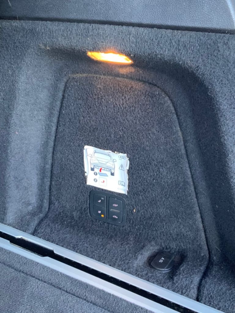 Used Audi Q7 2013 for sale - 77734871: Photo 25