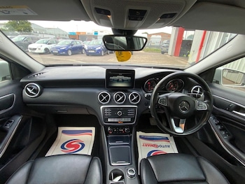 Used Mercedes-Benz A-Class 2017 for sale - 75579595: Photo