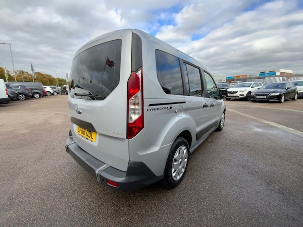 Used Ford Tourneo Connect 2016 for sale - 76210525: Photo 13
