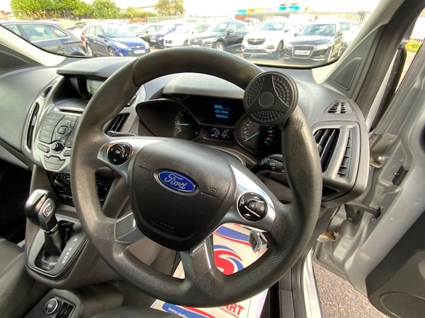 Used Ford Tourneo Connect 2016 for sale - 76210525: Photo 16