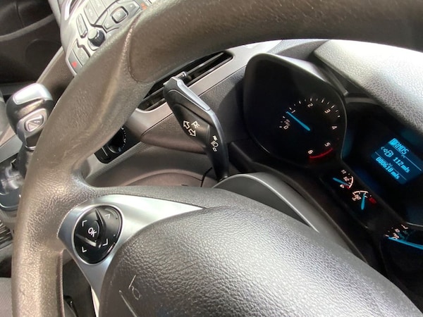 Used Ford Tourneo Connect 2016 for sale - 76210525: Photo 22
