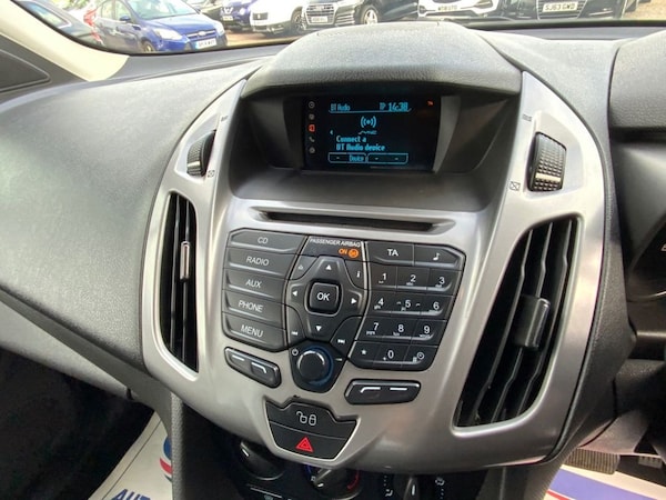 Used Ford Tourneo Connect 2016 for sale - 76210525: Photo 26