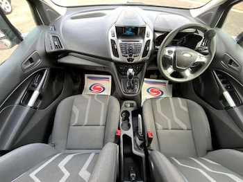 Used Ford Tourneo Connect 2016 for sale - 76210525: Photo 2