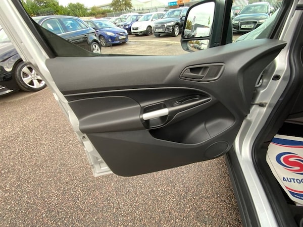 Used Ford Tourneo Connect 2016 for sale - 76210525: Photo 35