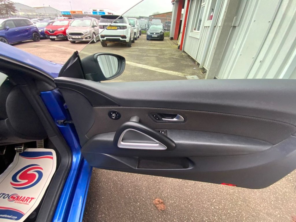 Used Volkswagen Scirocco 2015 for sale - 77583422: Photo 17