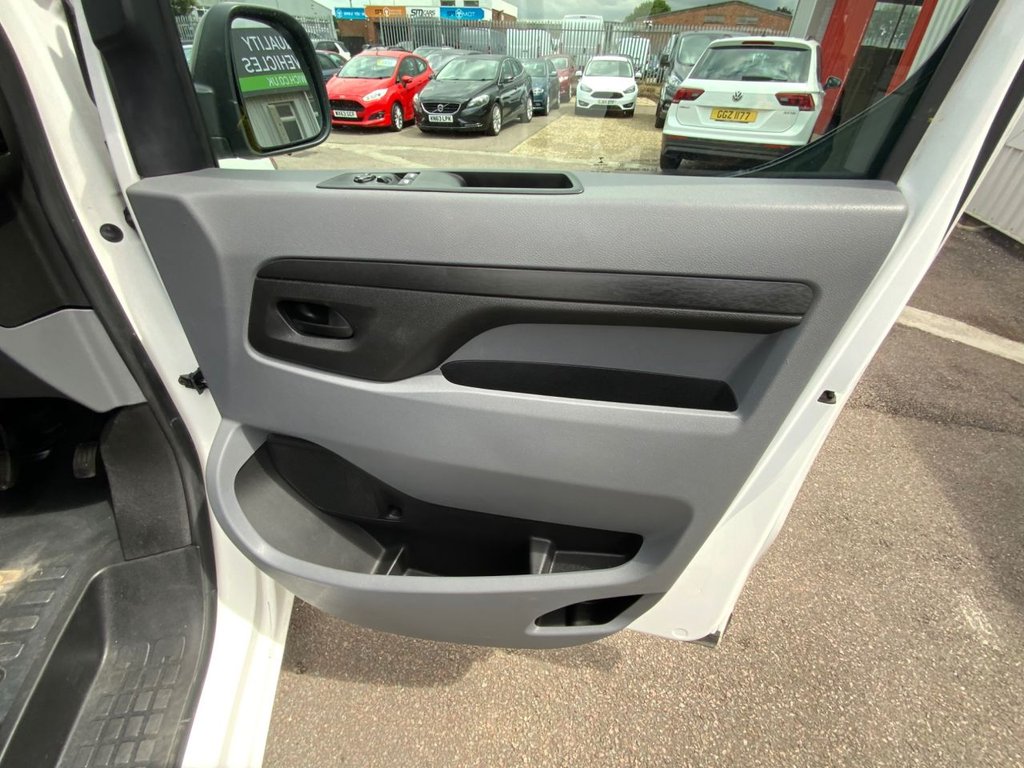 Used Vauxhall Vivaro 2021 for sale - 76470060: Photo 14