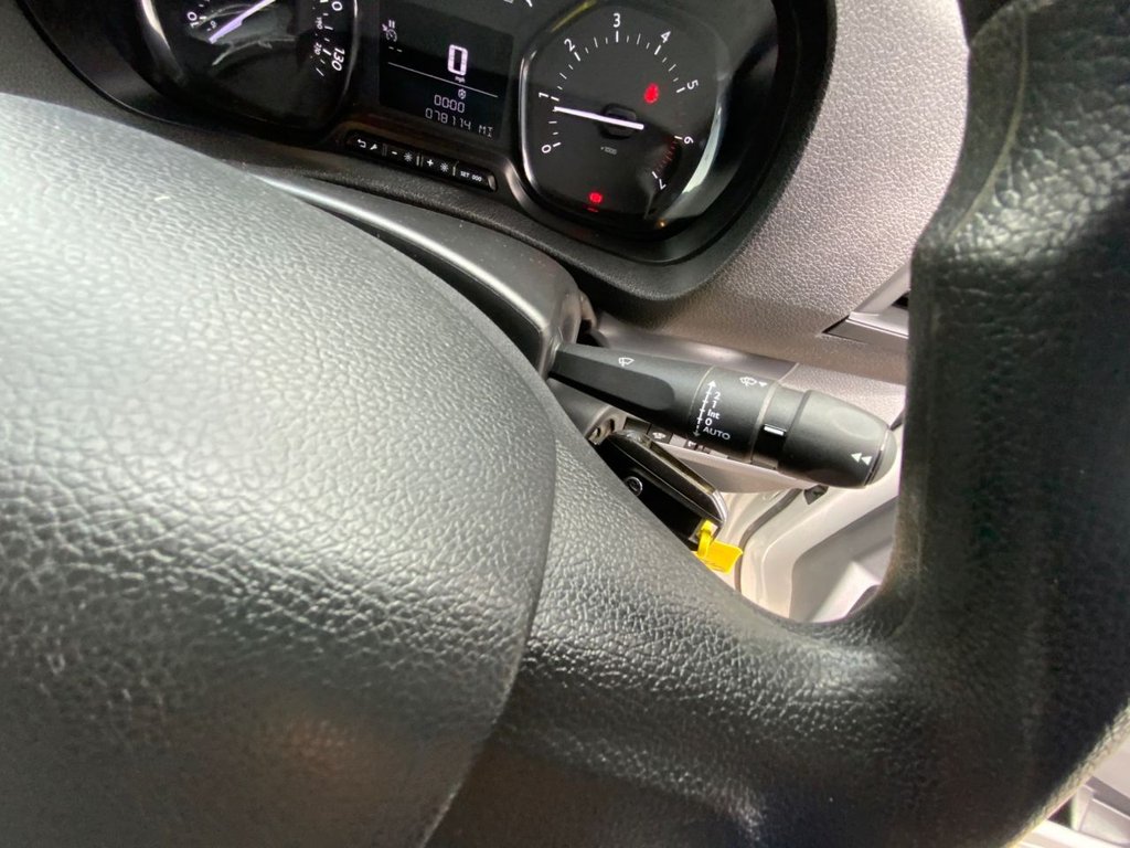 Used Vauxhall Vivaro 2021 for sale - 76470060: Photo 20