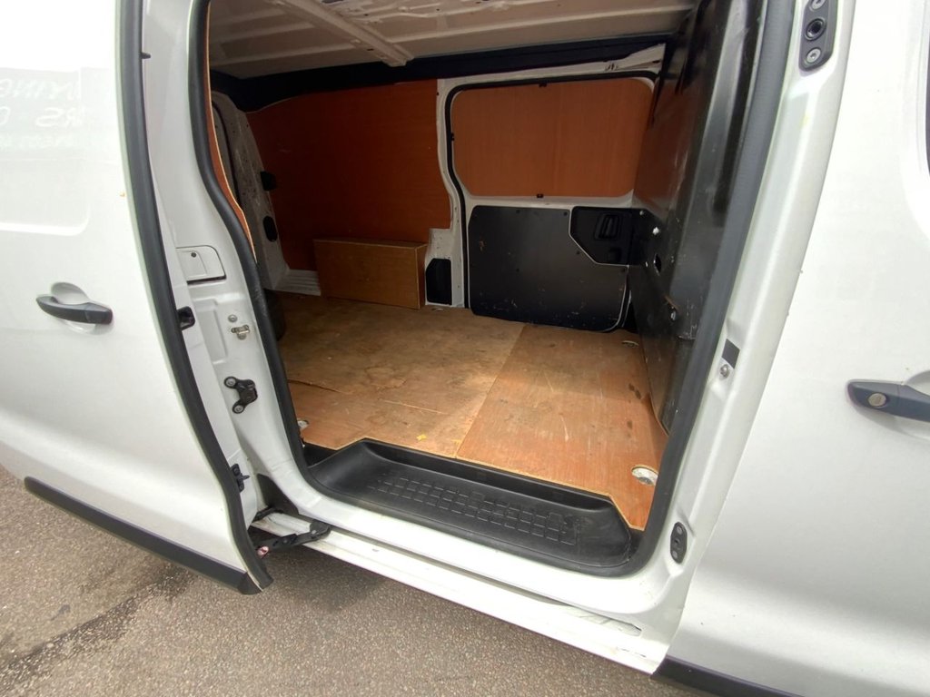 Used Vauxhall Vivaro 2021 for sale - 76470060: Photo 24