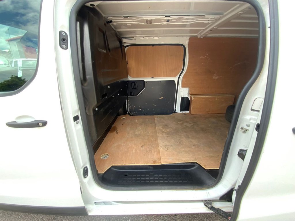 Used Vauxhall Vivaro 2021 for sale - 76470060: Photo 29