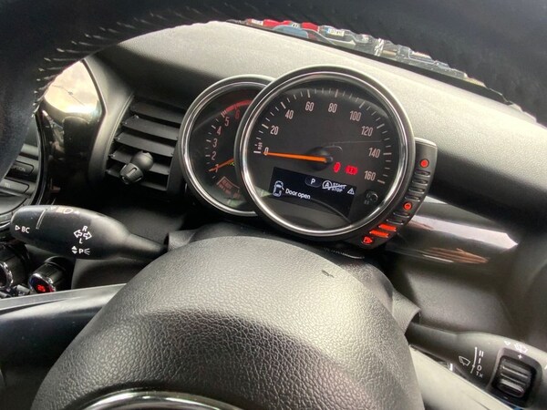 Used MINI Hatch 2015 for sale - 76266987: Photo 17