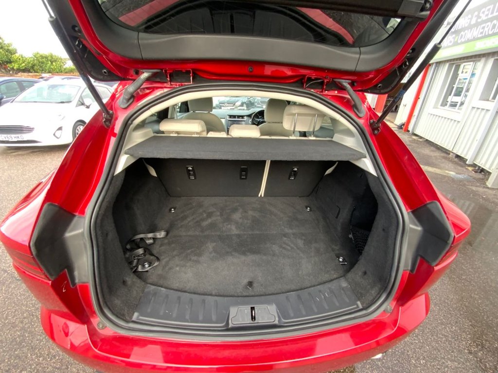 Used Jaguar E-Pace 2020 for sale - 75716093: Photo 28