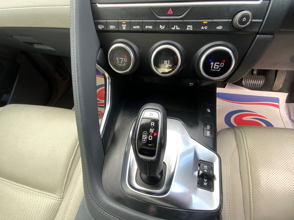 Used Jaguar E-Pace 2020 for sale - 75716093: Photo 37