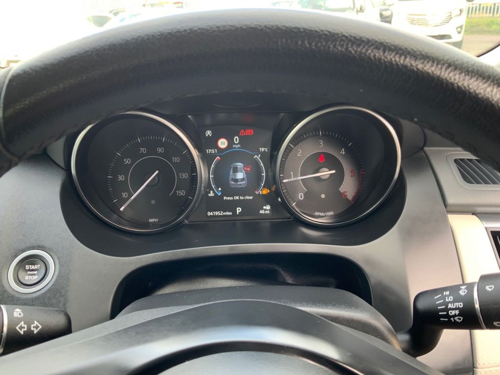 Used Jaguar E-Pace 2020 for sale - 75716093: Photo 40